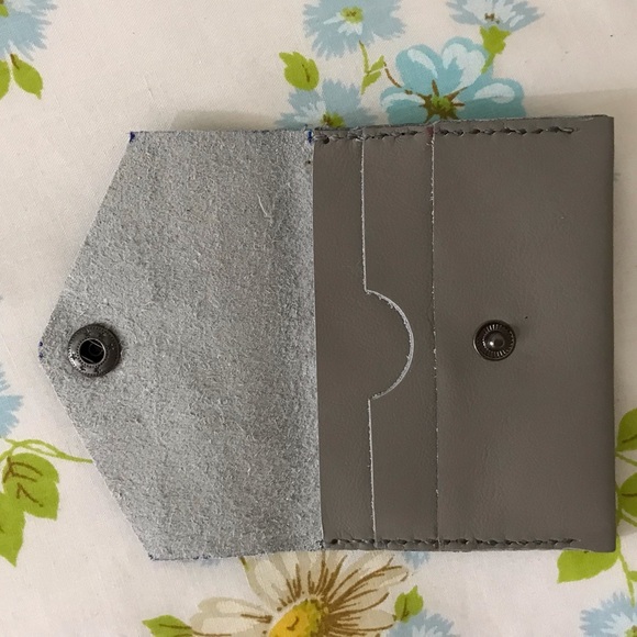 Handmade Genuine Leather Wallet - Picture 3 of 5